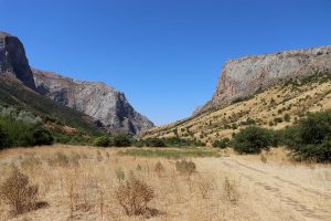 Photos of the Baraldai karst area